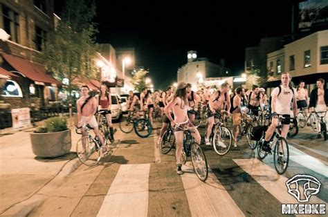 bike nude|2023 Photo Gallery – World Naked Bike Ride – Milwaukee,。